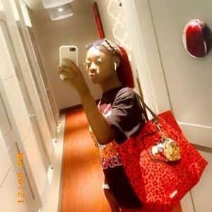 Meet your Posher, Mullahani